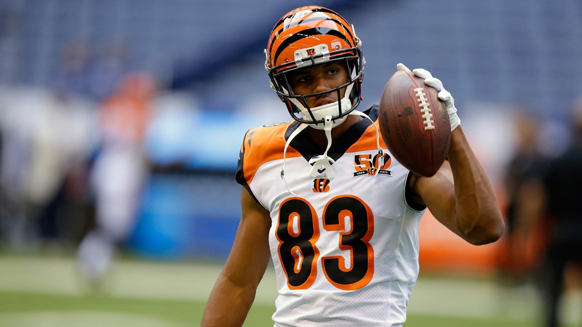 Cincinnati Bengals wide receiver Tyler Boyd (83) warms up in a