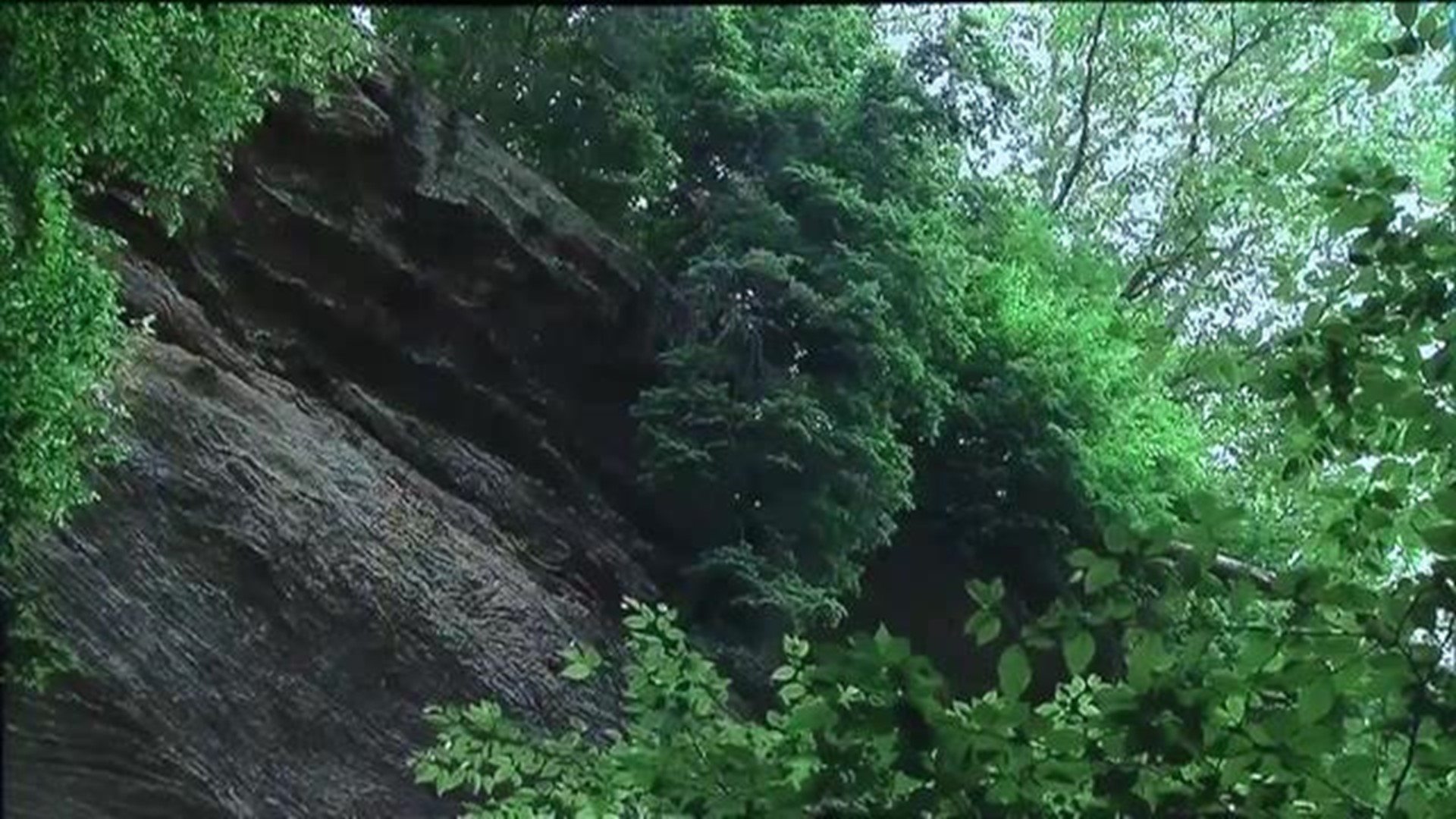 Man dies after fall at Old Man's Cave