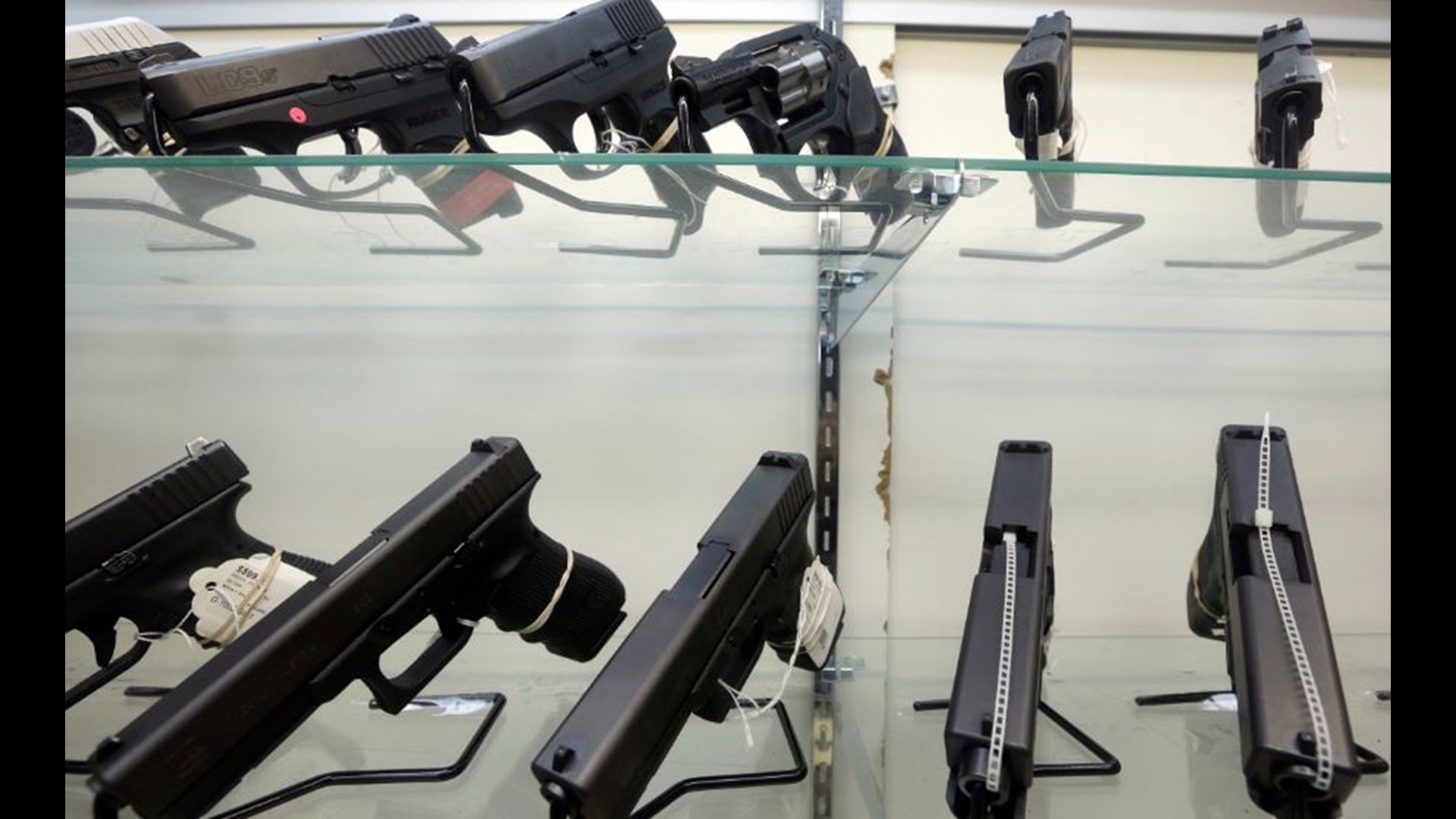 Gun law changes embraced by Gov. Kasich introduced in Ohio