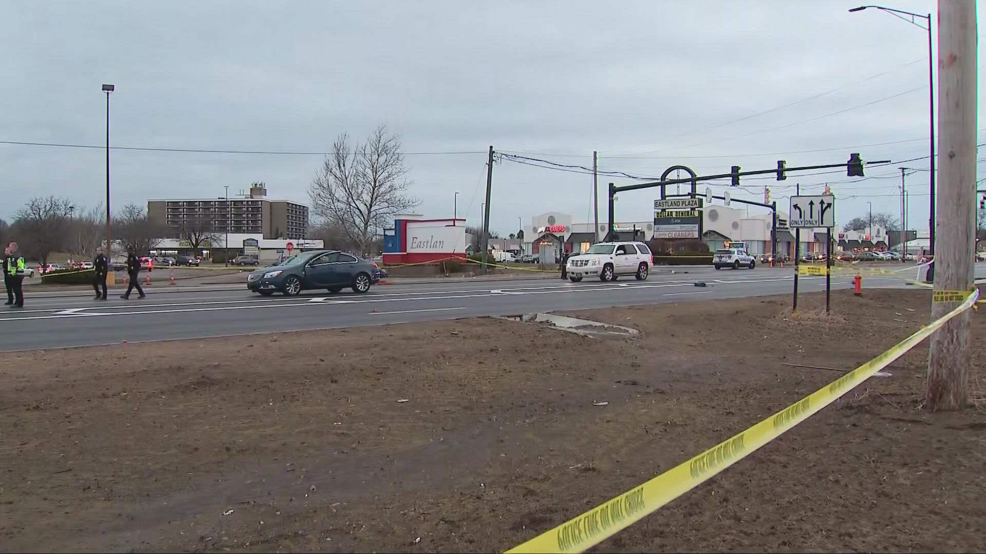 Police were called to the intersection of South Hamilton Road and Eastland One Drive around 4:40 p.m.