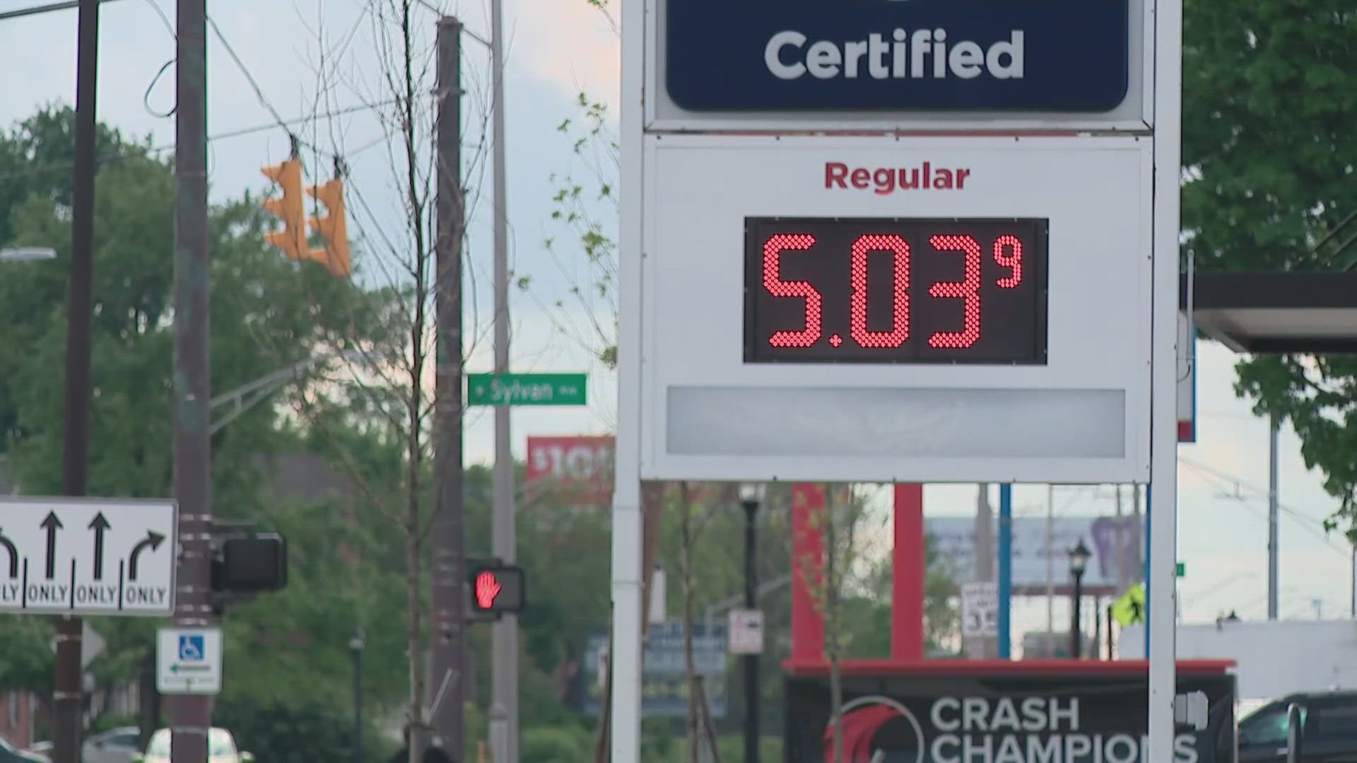 10tv.com - Libby Cathey - Pain at the pump: Ohio gas prices spike nearly $1 in a week