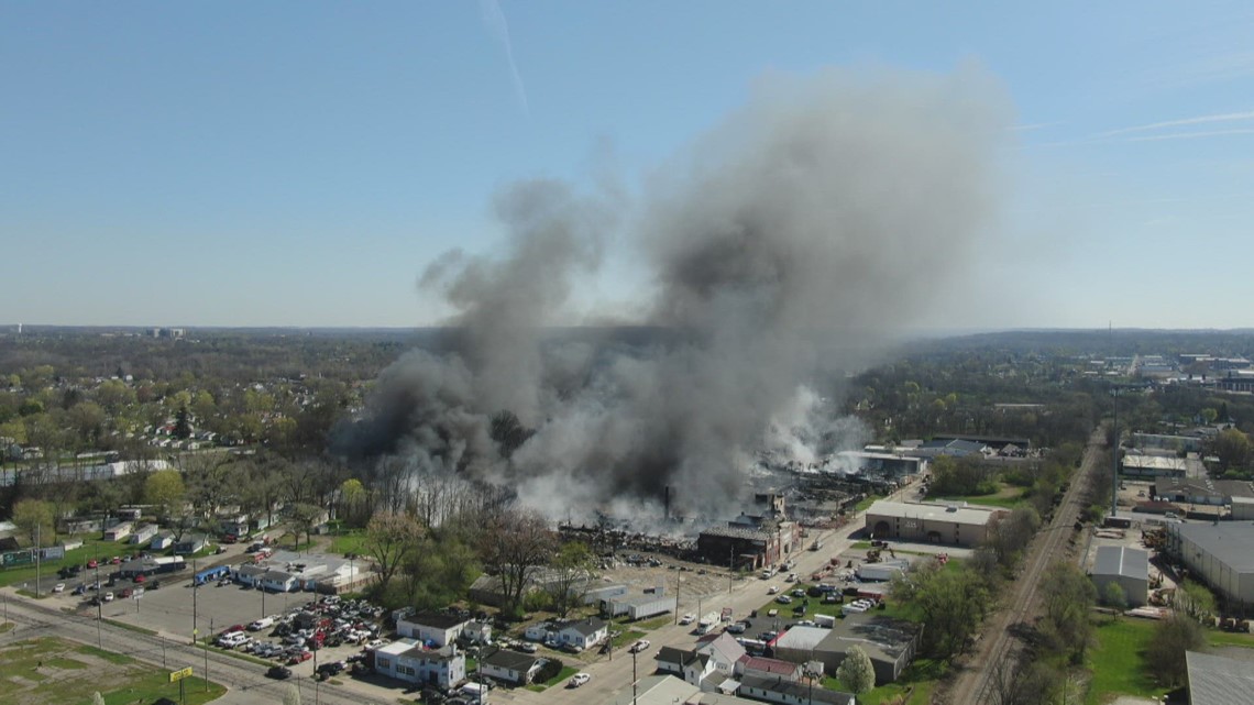 RAW: Drone Footage Shows Aftermath Of Large Industrial Fire In Indiana ...