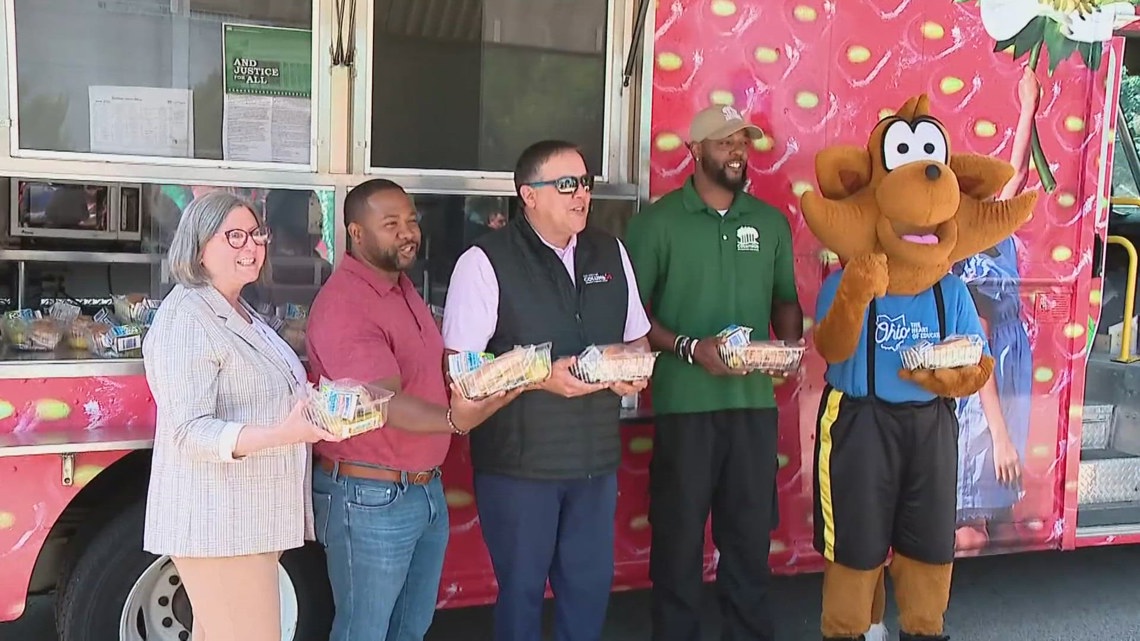 Columbus ‘Go, Lunch!’ program serves free meals for youth this summer
