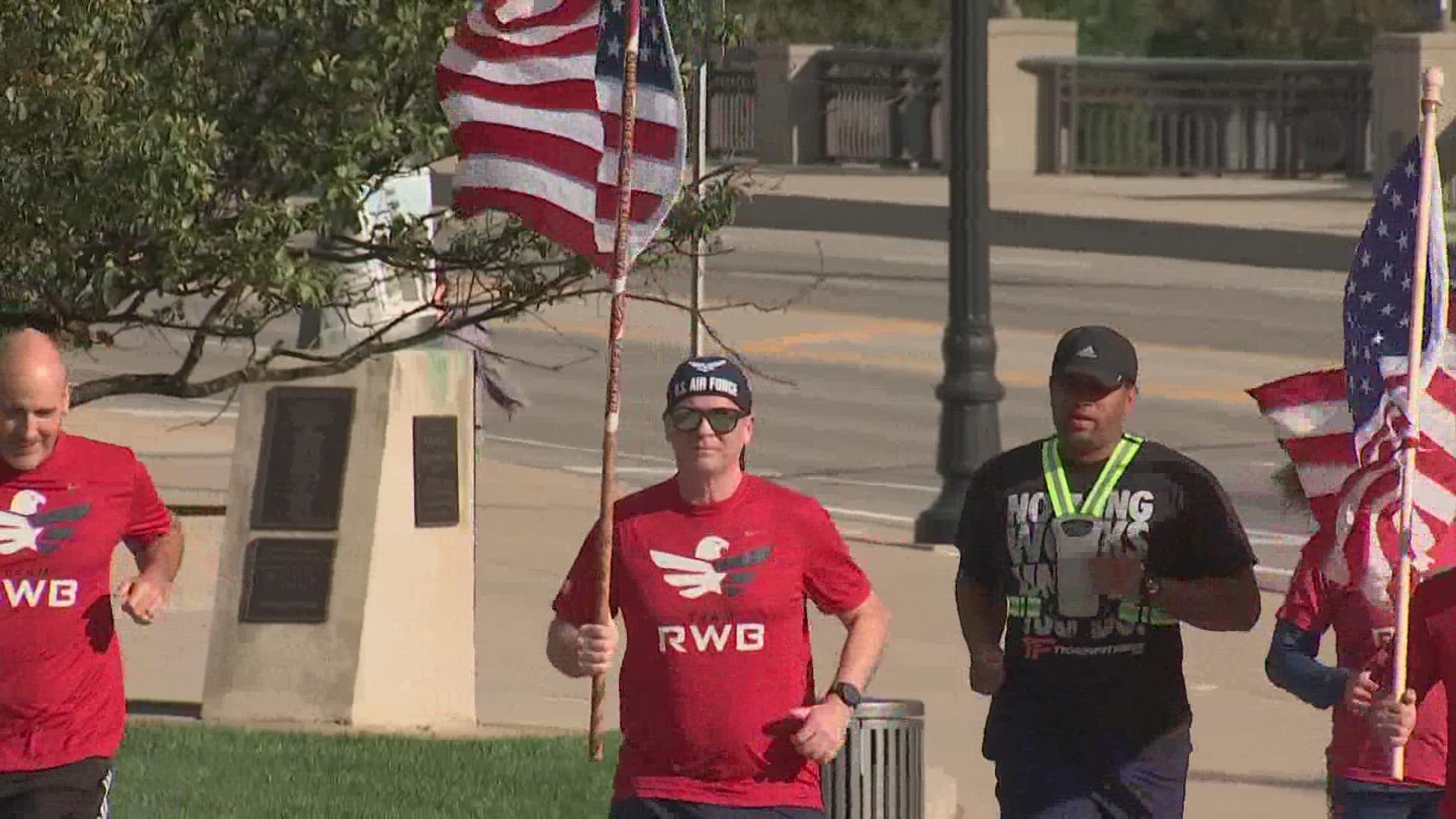 "The relay is a one-flag run on foot
and bicycle across the state, " said Team RWB.