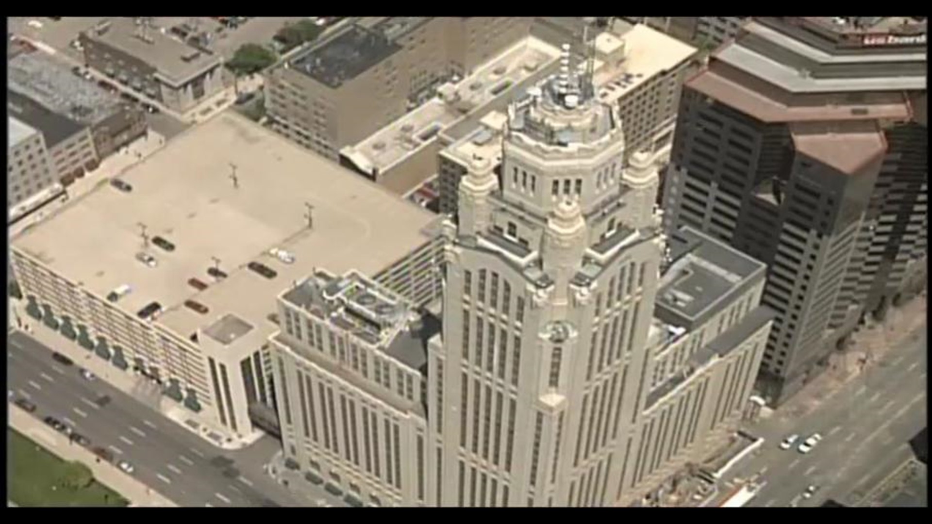 LeVeque Tower Getting Makeover That Nods To Past