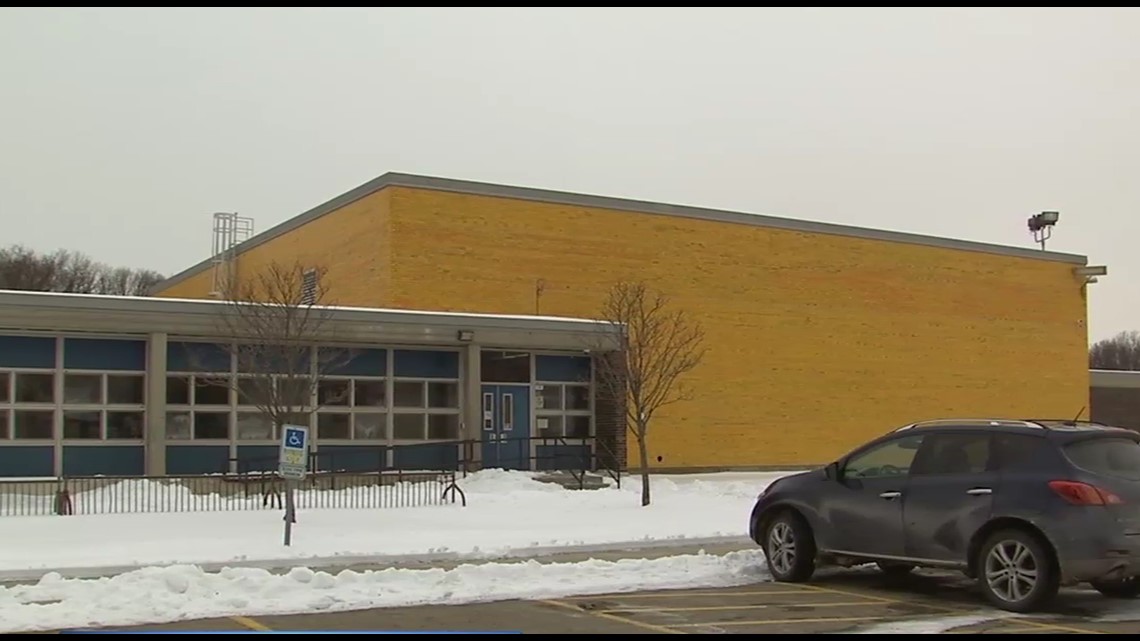 Columbus School Leaders Review Closing