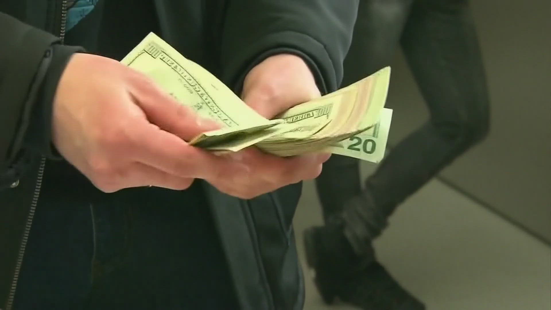 ohio-minimum-wage-gets-30-cent-increase-in-2026-10tv