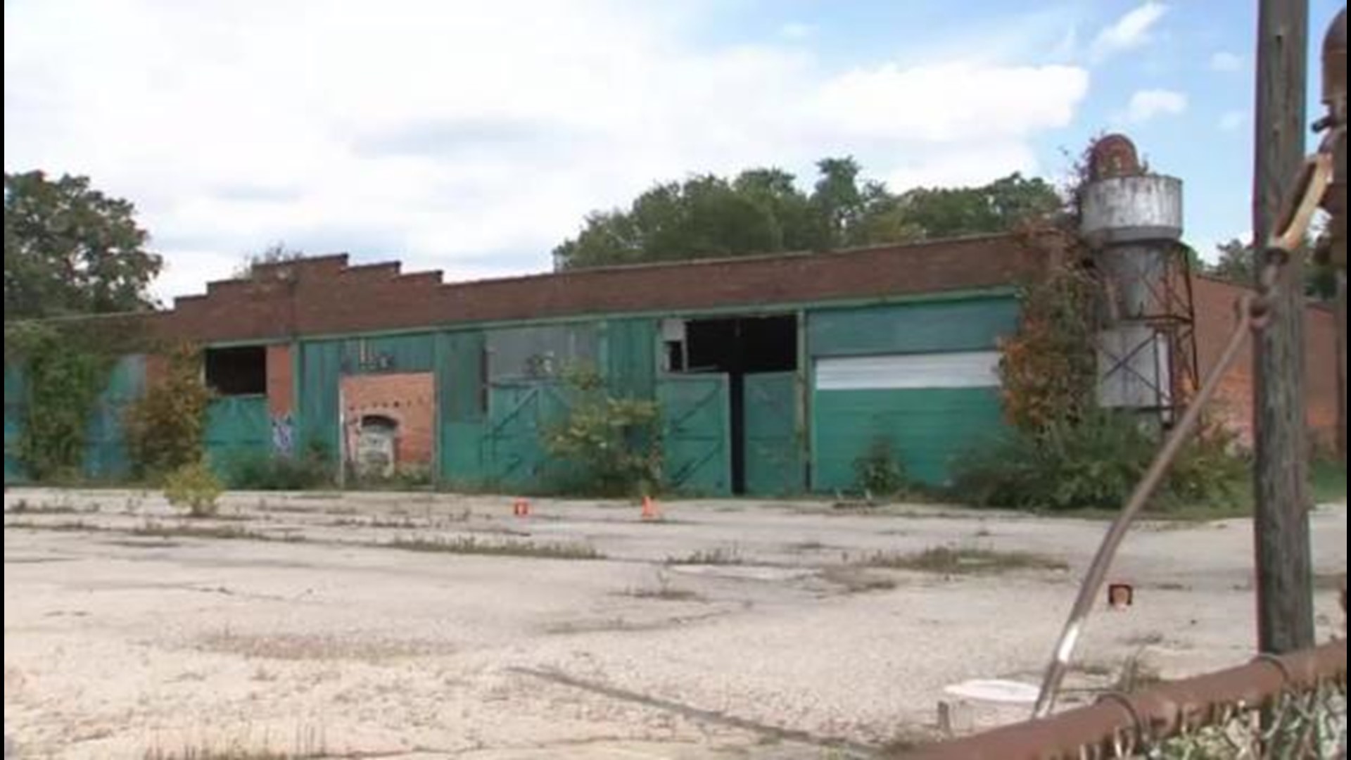 Judge Orders Owner Of Franklin Park Trolley Barn To Clean It Up Or Pay