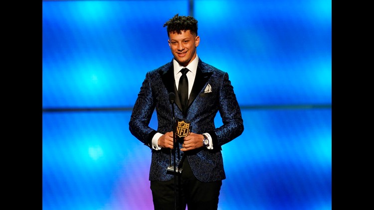 Patrick Mahomes Breaks Down His Outfit for NFL Honors