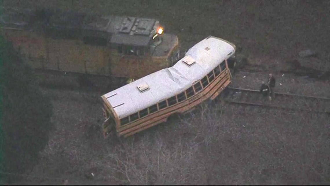 1 student killed after Texas school bus hit by train | 10tv.com