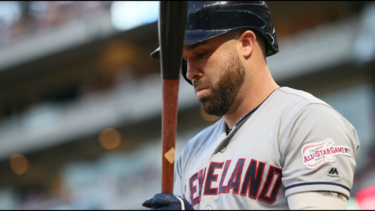 Indians' Jason Kipnis done for season with broken hand