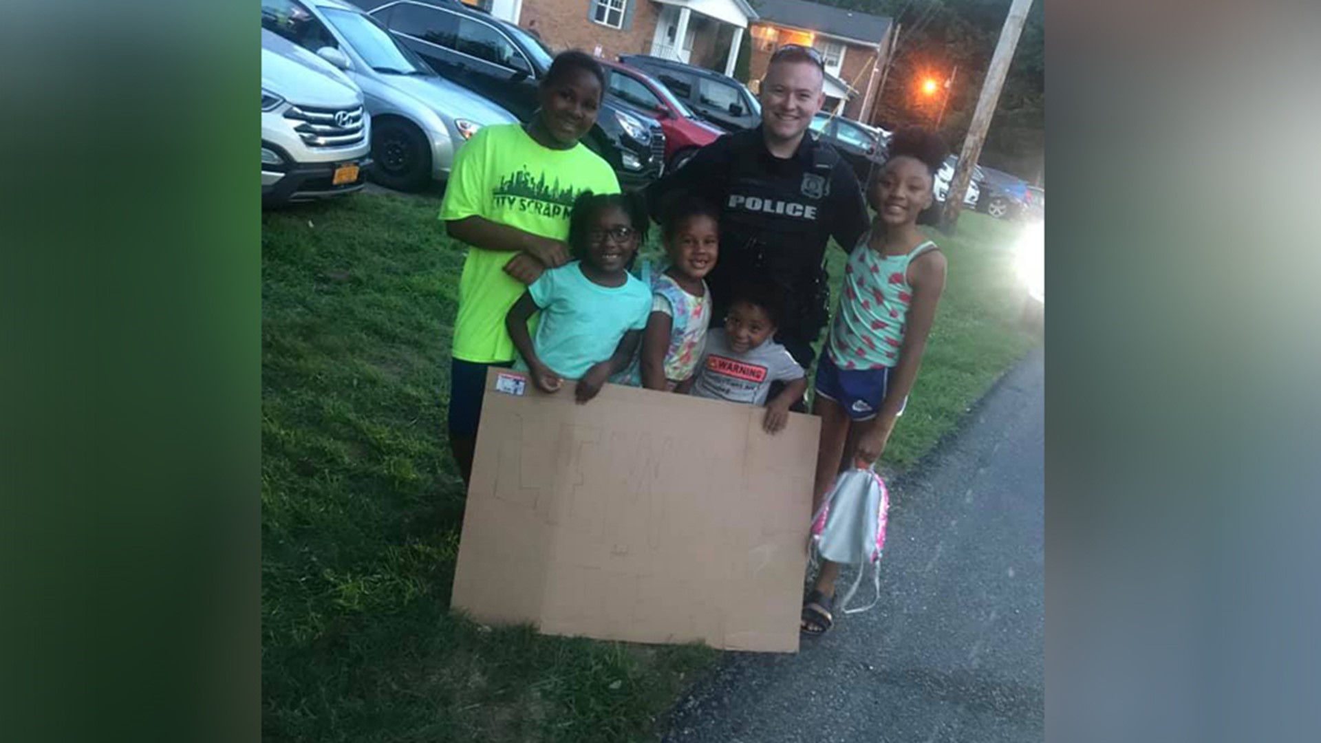 After a call about kids' lemonade stand, police officers buy drinks