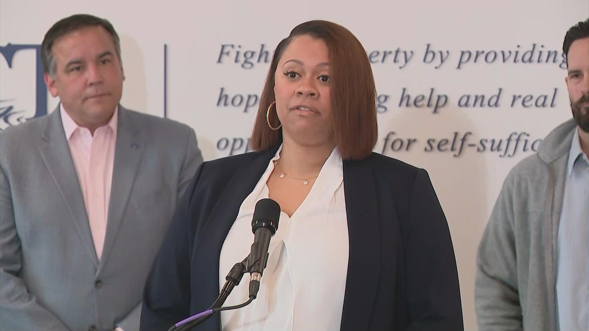 City leaders announced a new jobs program on Thursday aimed at connecting Columbus residents with training and experience in the clean-energy sector.