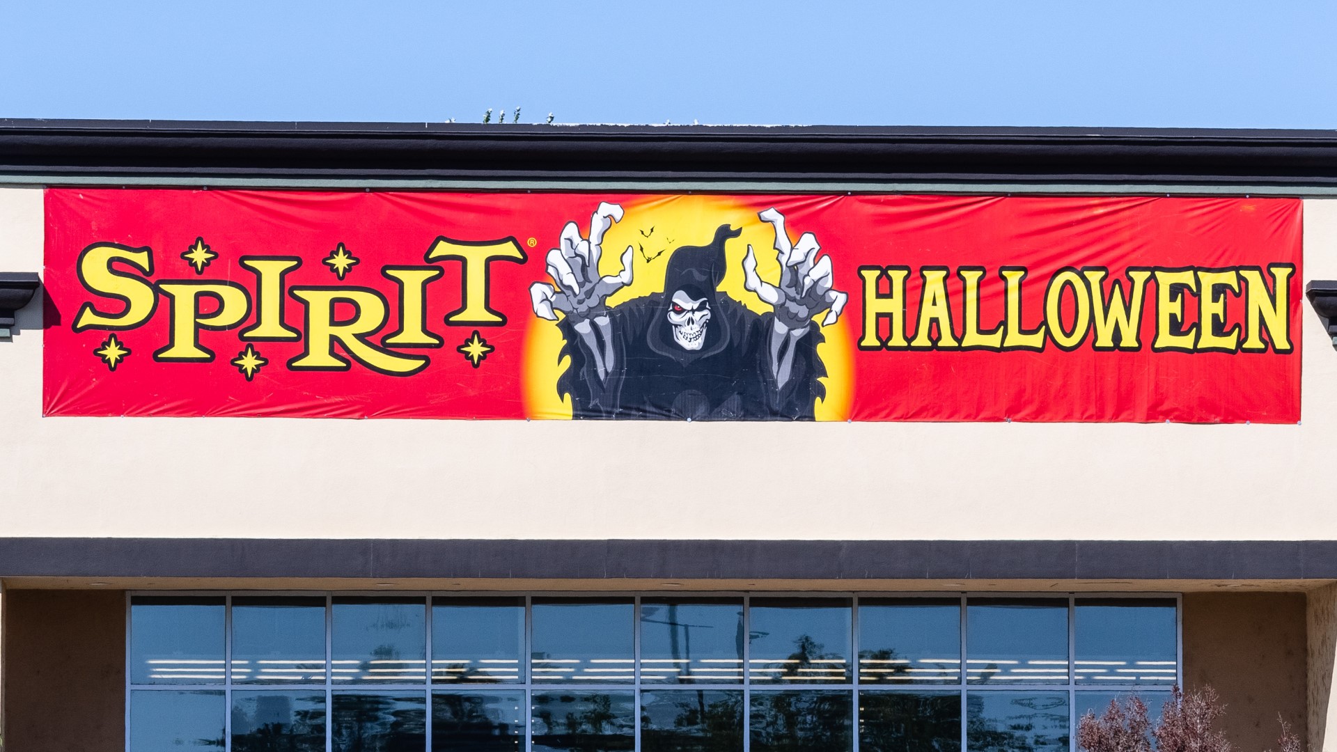 Spirit Halloween opening 1,400 stores nationwide amid coronavirus