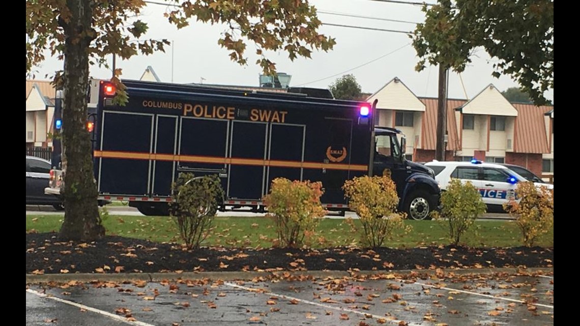 Man taken into custody after barricading himself in north Columbus ...