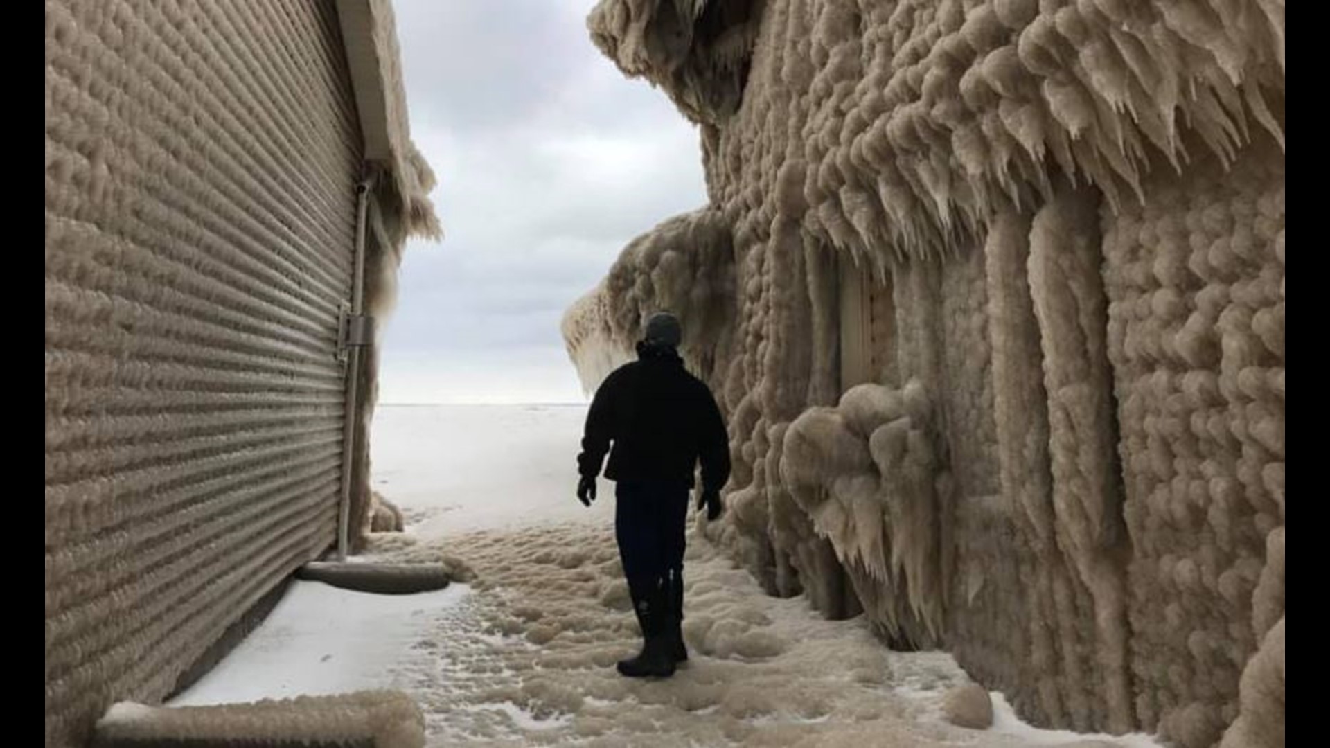 Incredible photos show New York homes covered in ice near Lake Erie