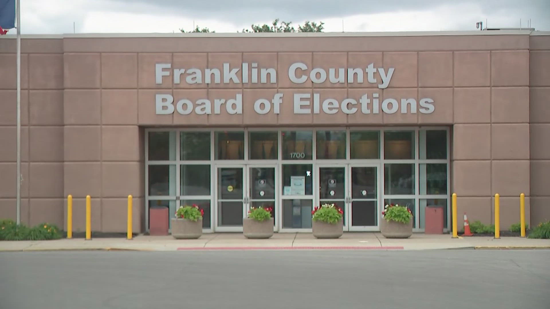 Franklin County needs 5,200 poll workers for election night.