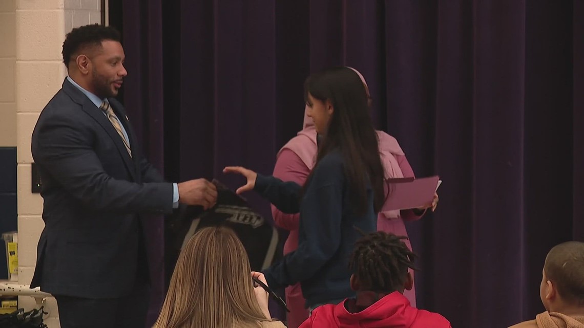 ATF teaching Columbus students skills to avoid gang violence - Vimarsana News