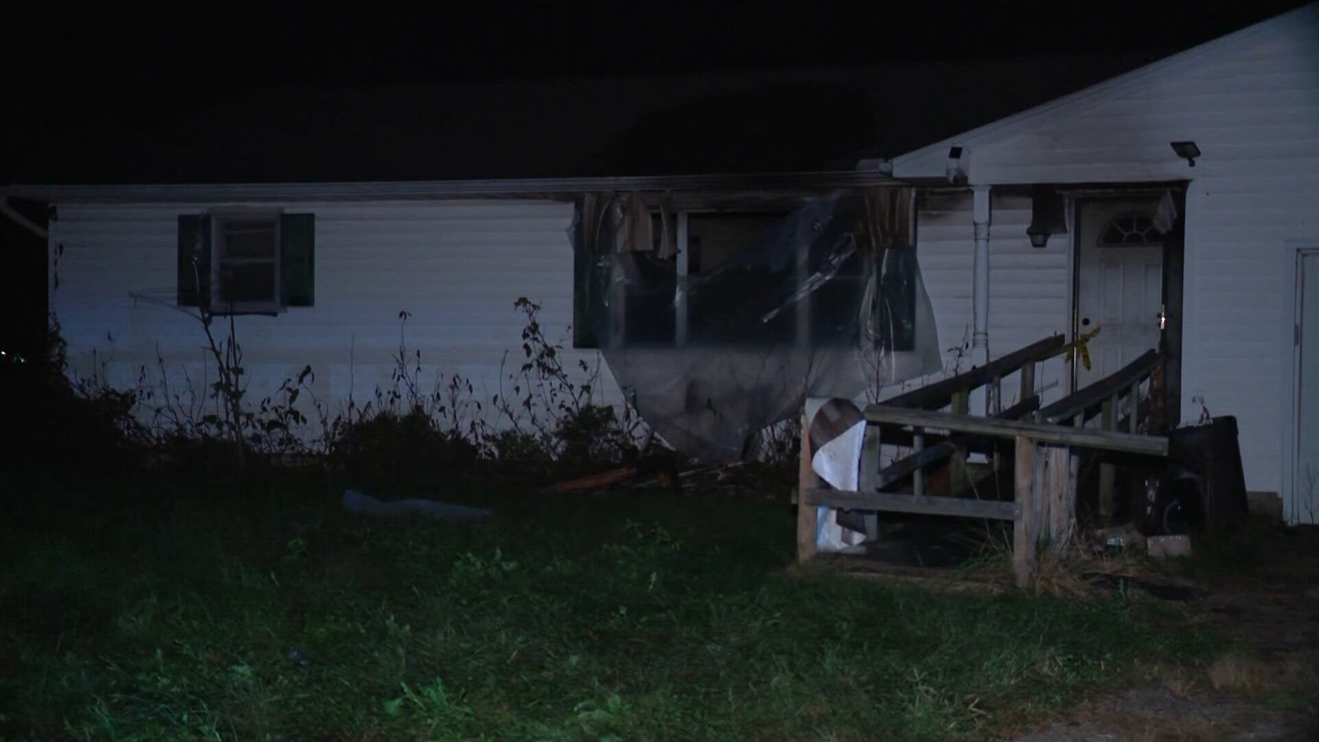 1 flown to hospital after Fairfield County house fire | 10tv.com