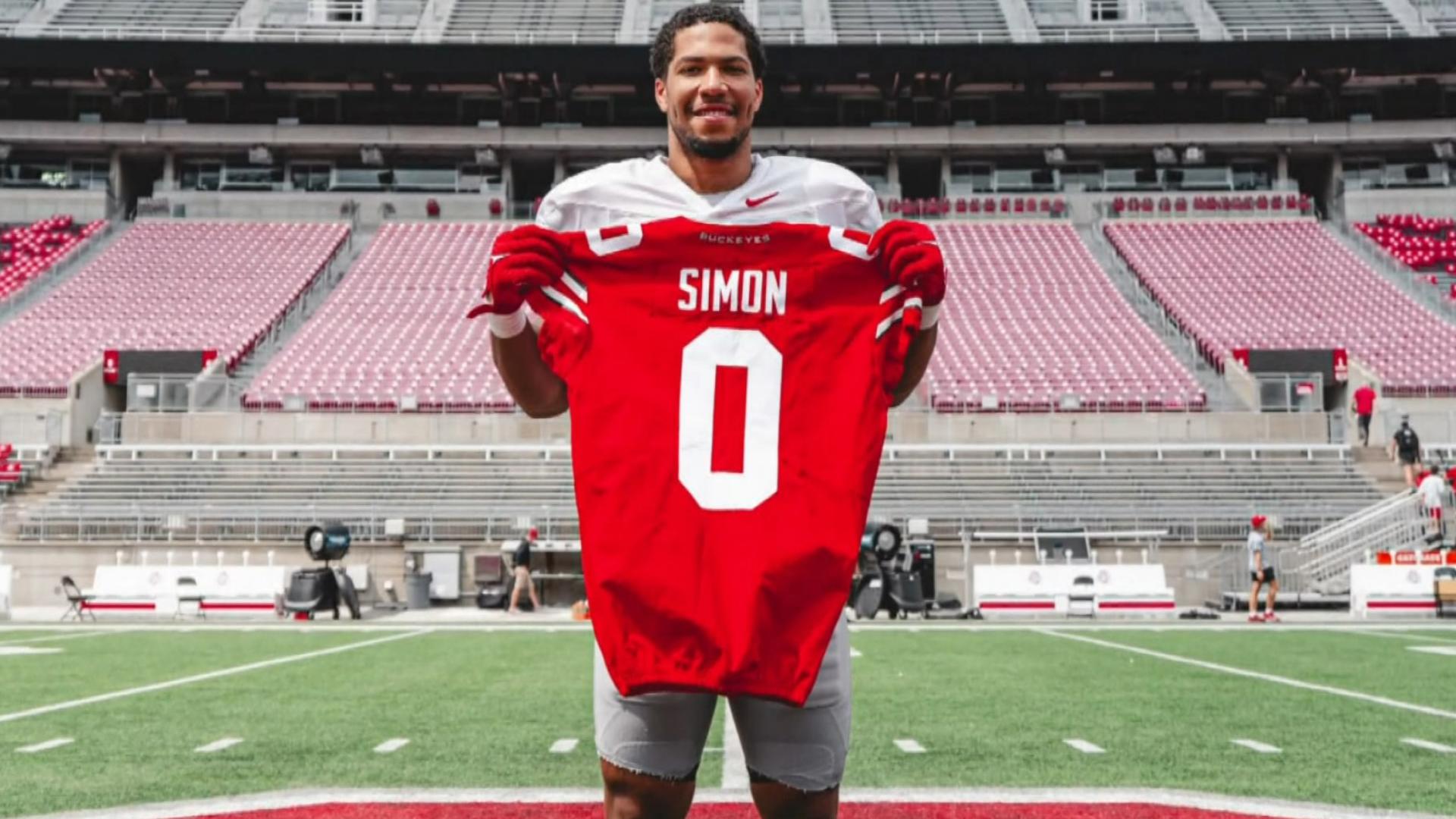 Simon is the fifth recipient of the Block "O" jersey.