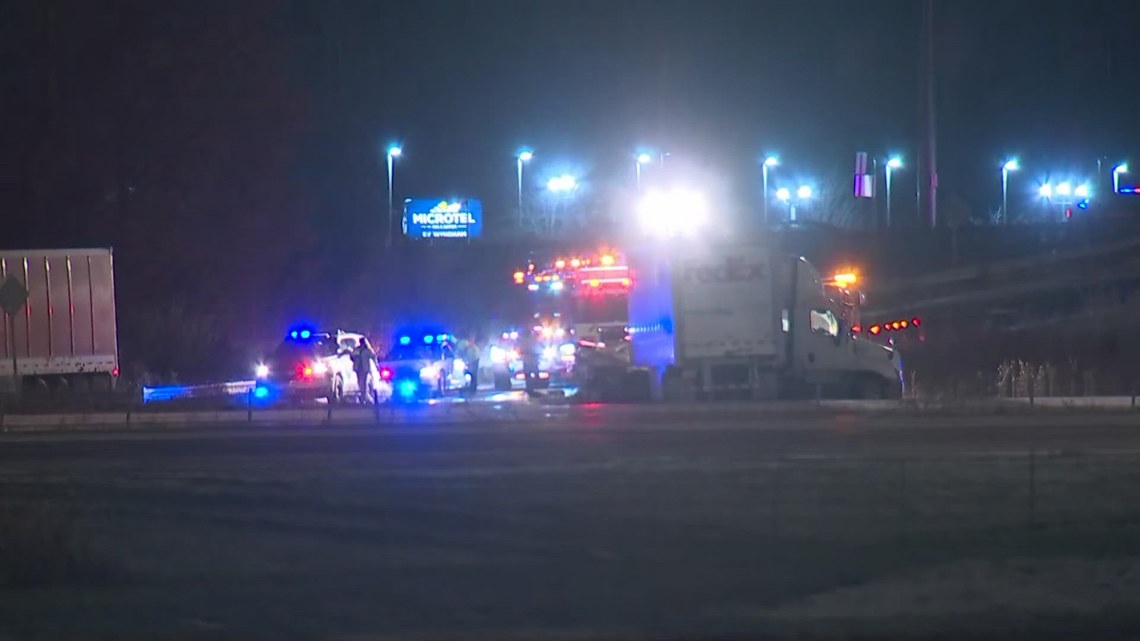 Delaware County deputy injured in multi-vehicle crash on I-71 off-ramp ...