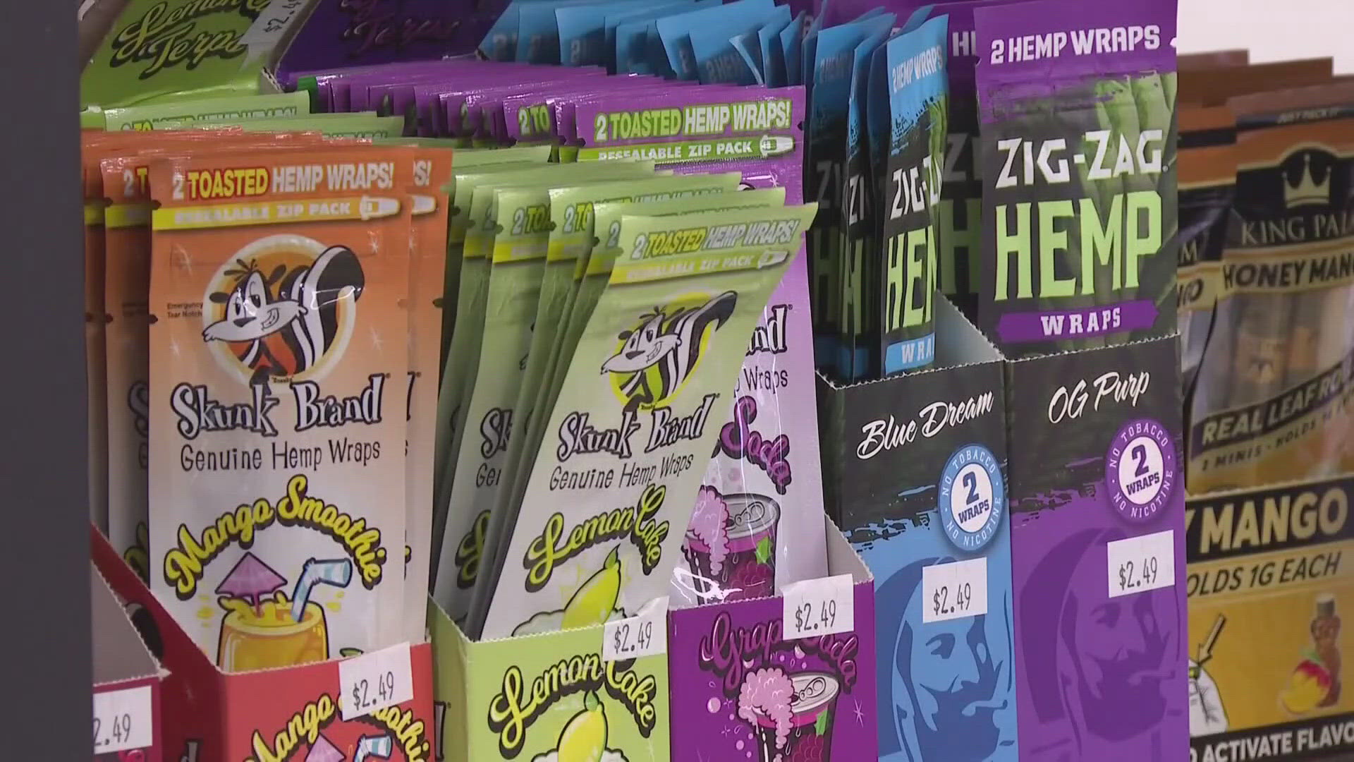 The bill would take the products off the shelves of convenient stores, gas stations and vape shops.