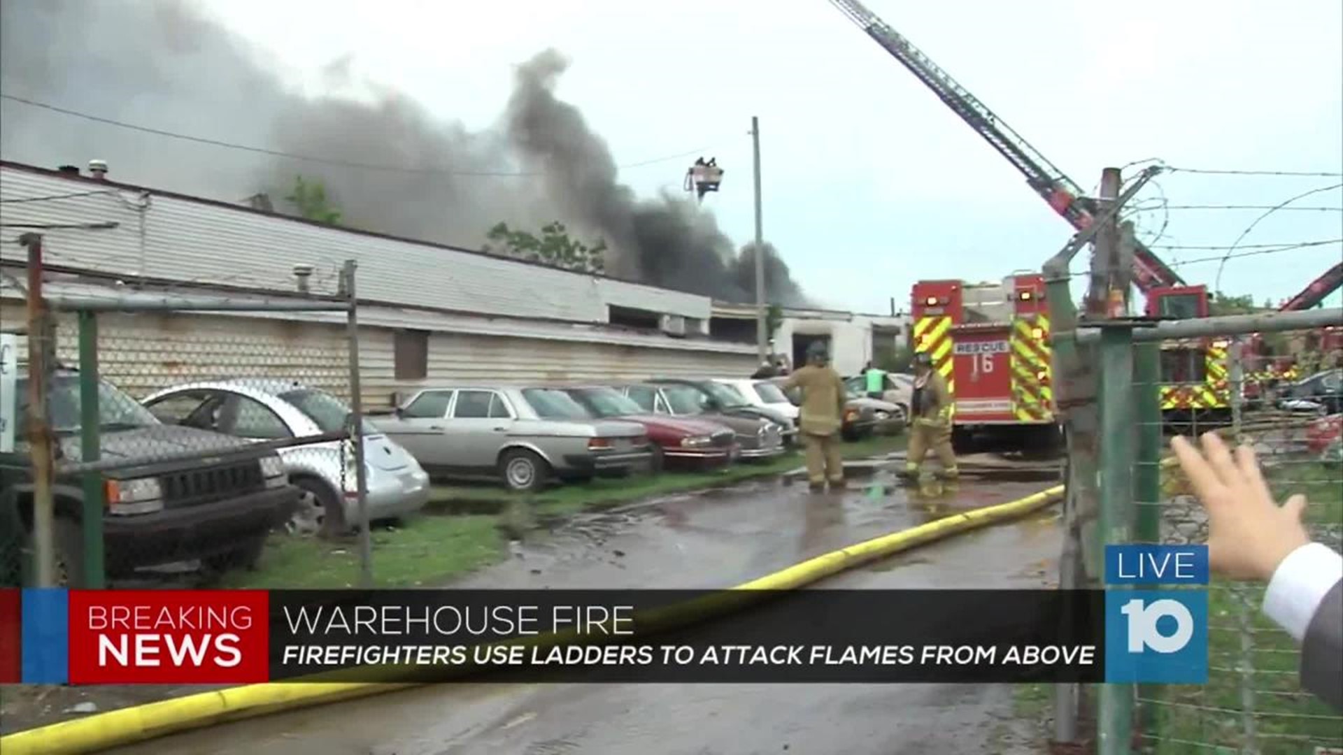 Crews battle warehouse fire north of downtown Columbus