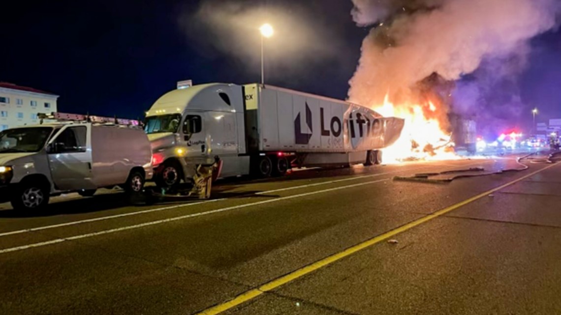 Semi-truck driver was 'actively using' TikTok just before fiery Arizona ...