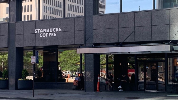 Downtown Columbus Starbucks votes to become first unionized store in Ohio