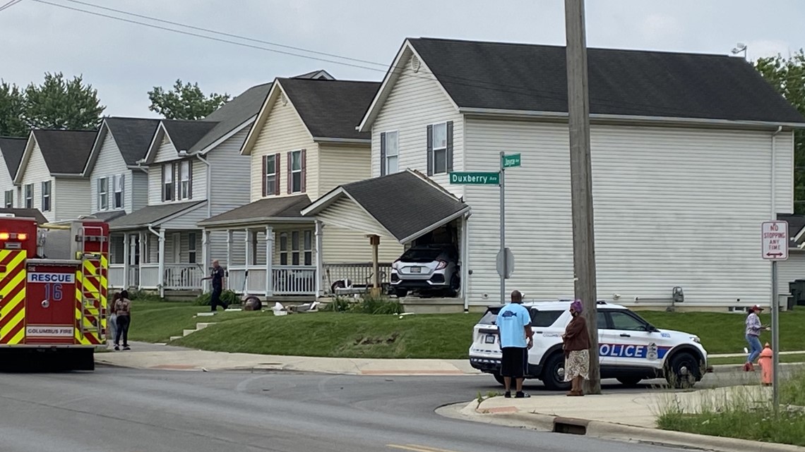 House Damaged After Vehicle Crash In Northeast Columbus | 10tv.com