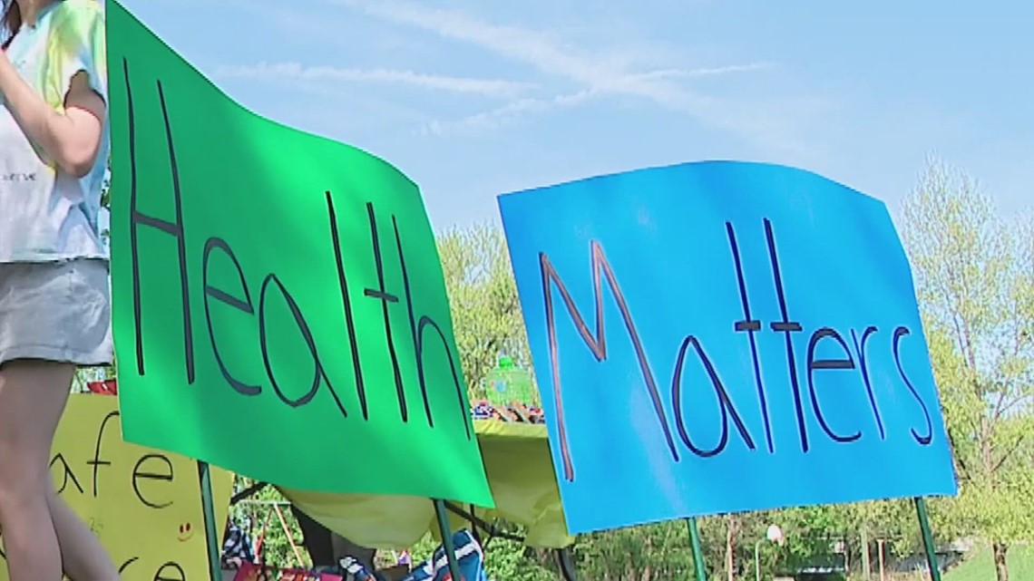 Logan students discuss mental health after week of protests, grief - Vimarsana News