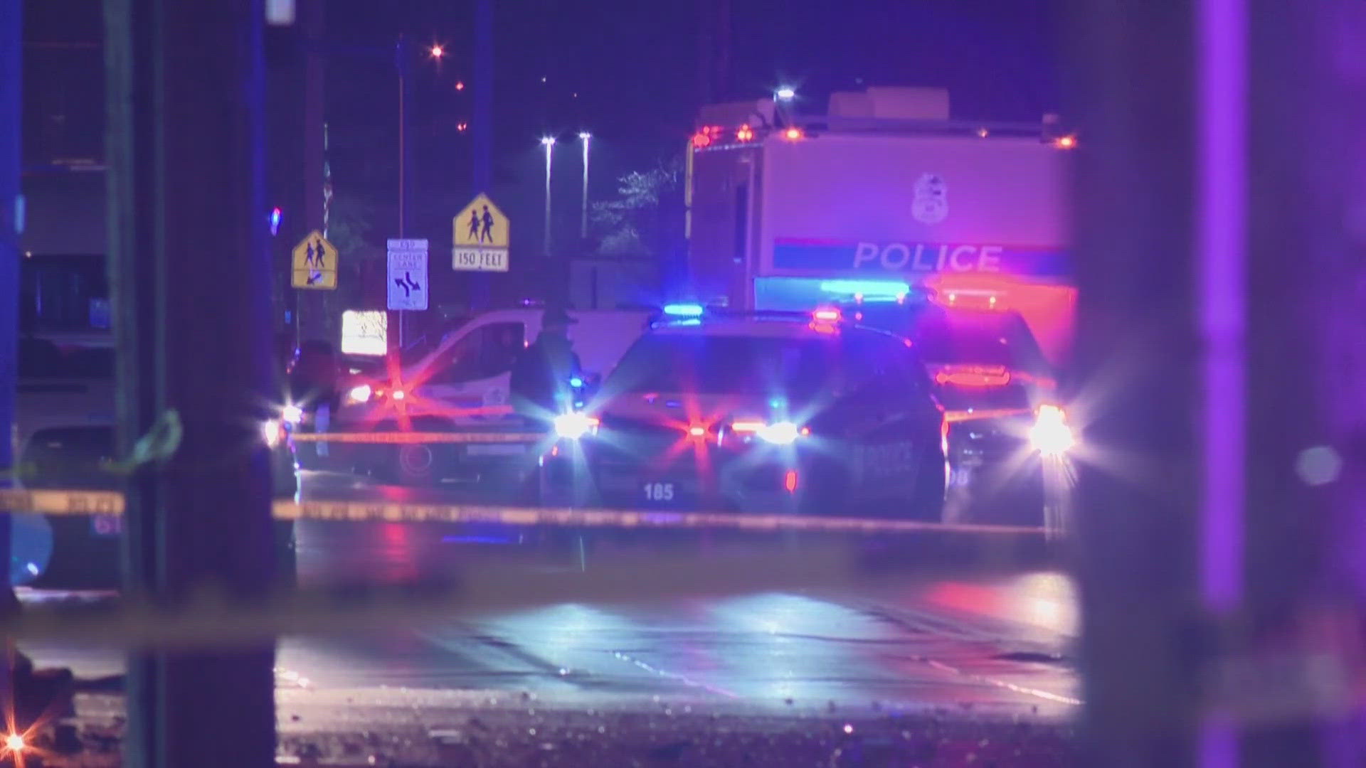 30-year-old man dead, Columbus police officer injured in crash on city ...