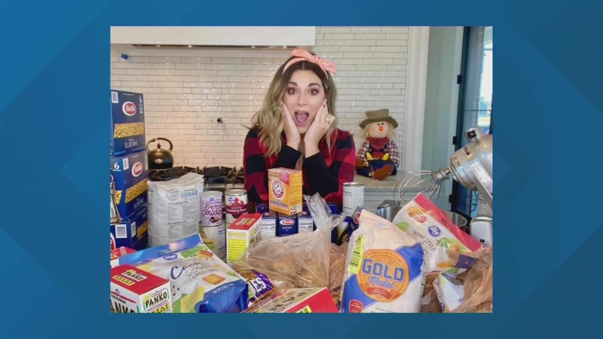 Kelley Lewis came up with "Neighborsgiving" where she's helping feed people in need for the holidays.