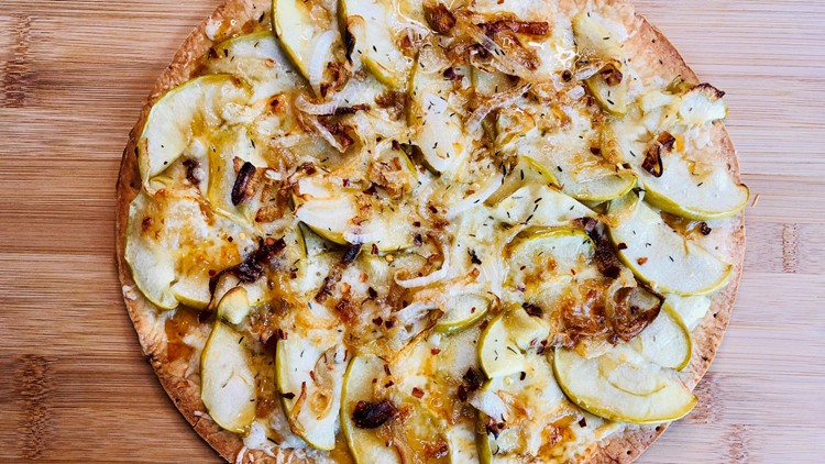 Brittany’s Bites: Caramelized onion-apple pizza