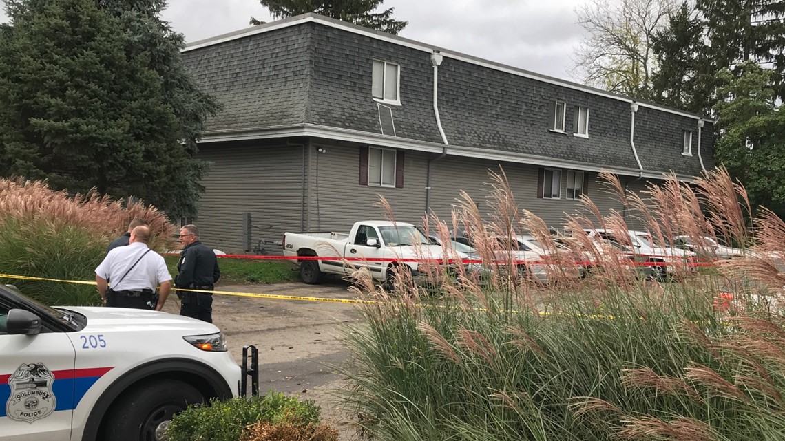 Man found dead outside of southeast Columbus apartment complex