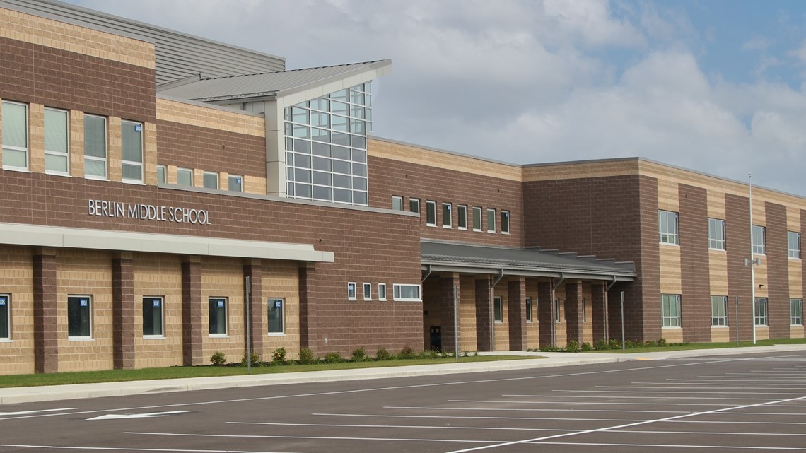 Olentangy Schools opens new middle school building