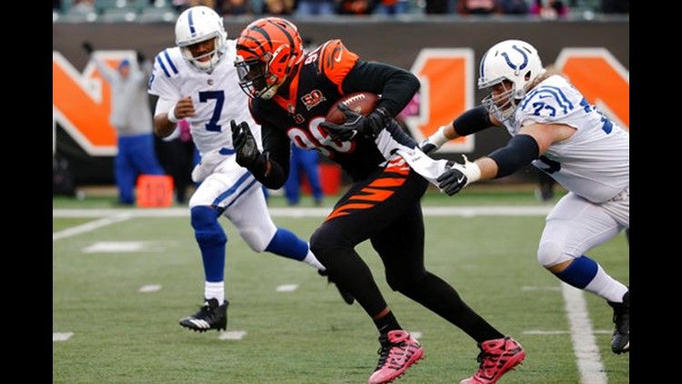 Dunlap's interception rallies Bengals over Colts 24-23