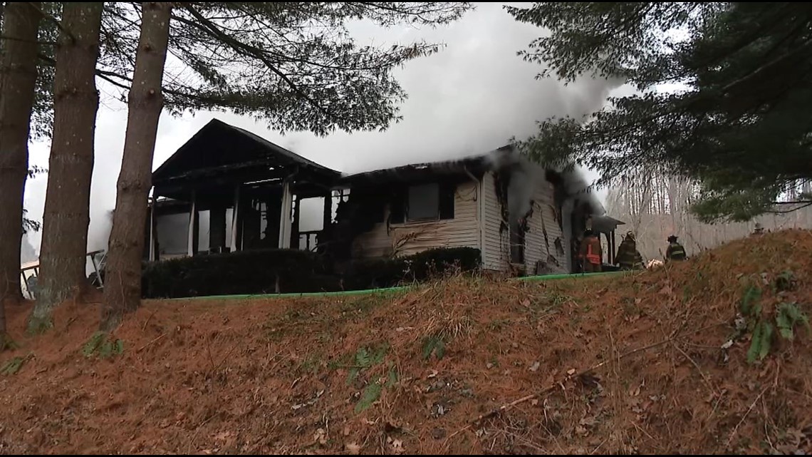 Man killed in Hocking County house fire | 10tv.com