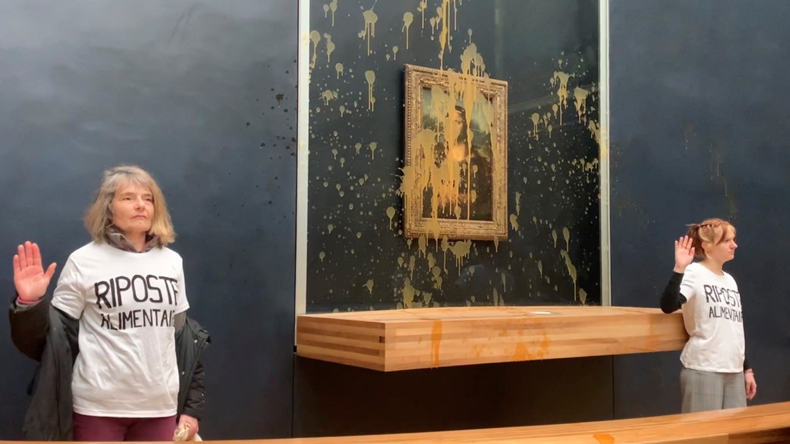 Climate activists throw soup at glass protecting Mona Lisa - Vimarsana News