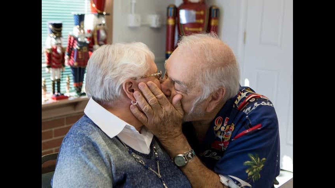 After 63 Years Apart High School Sweethearts Reconnect And Marry