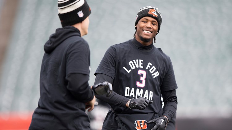 NFL players honor Damar Hamlin with shirts and jerseys in warmups