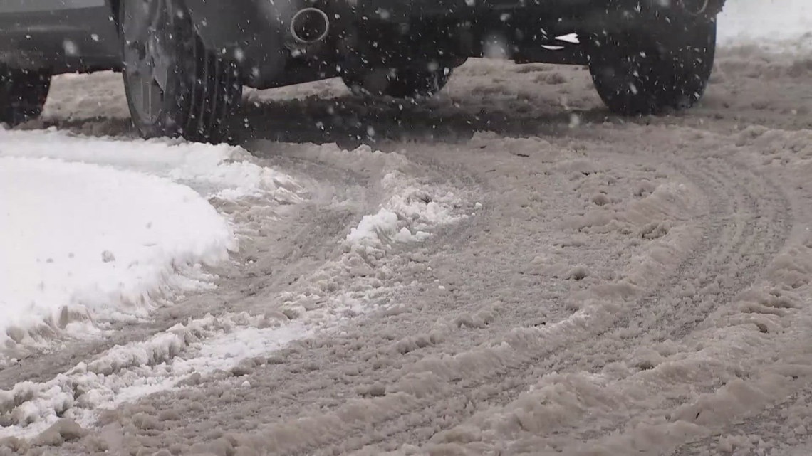 Road crews preparing for slick roadways after heavy rain, snow move out ...