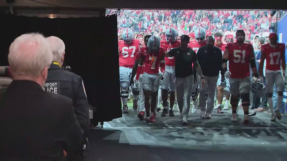 Defending national champion Ohio State to 3rd straight Cotton Bowl, will face Miami or Texas A&M