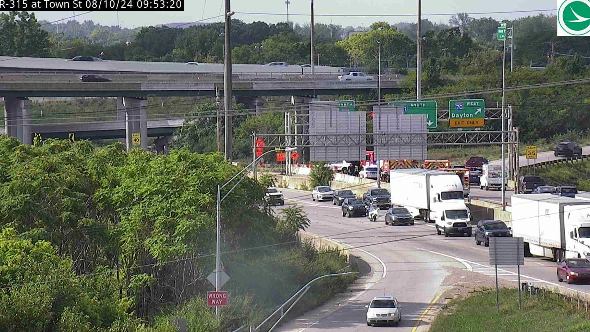 Suspect in custody after hourslong standoff with police on I-71 | 10tv.com
