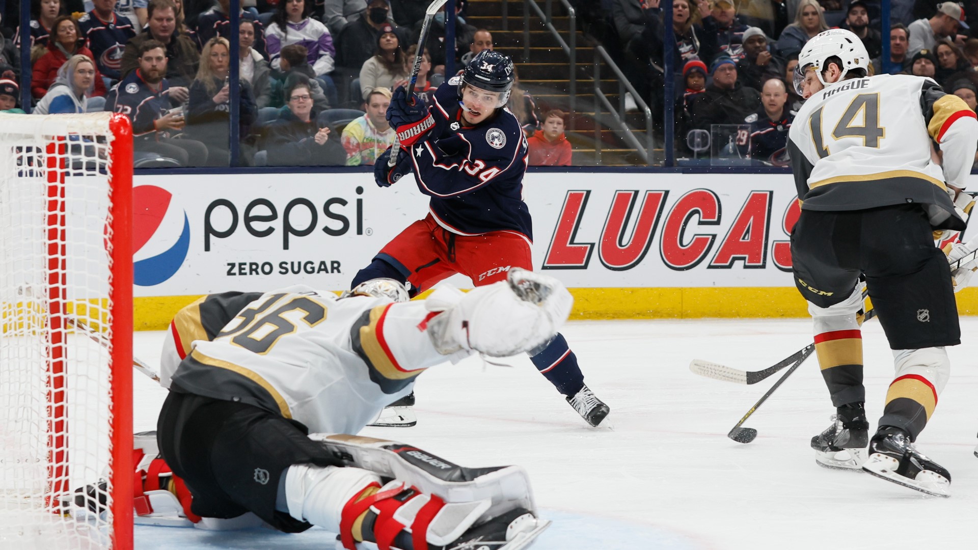 Rookie Cole Sillinger's hat trick lifts Blue Jackets past Knights ...