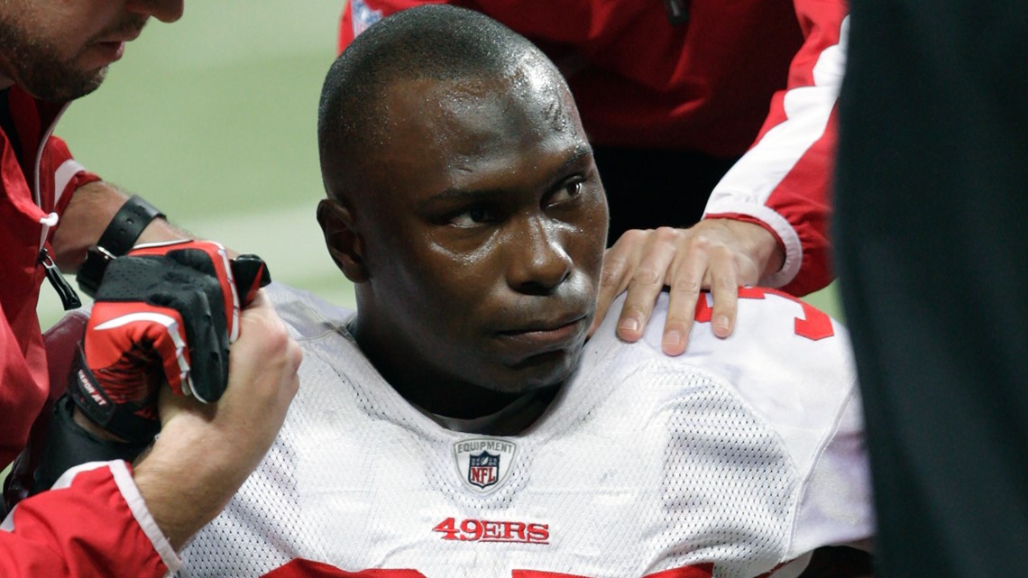 Autopsy: Severe brain trauma in ex-NFL player who shot 6 - Vimarsana News