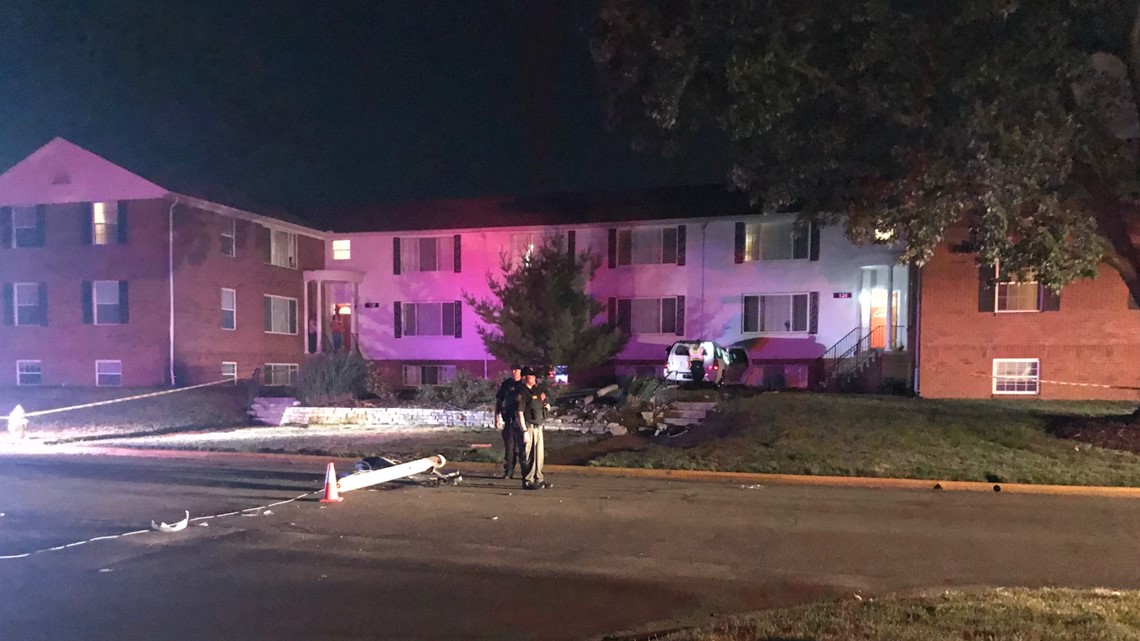 2 Injured, 1 Critically, After Car Crashes Into Apartment In West ...