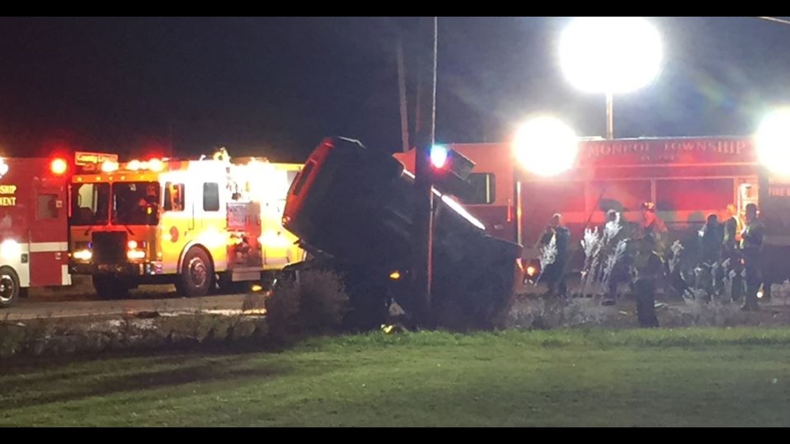 One Person Flown To Hospital After Crash In Licking County | 10tv.com