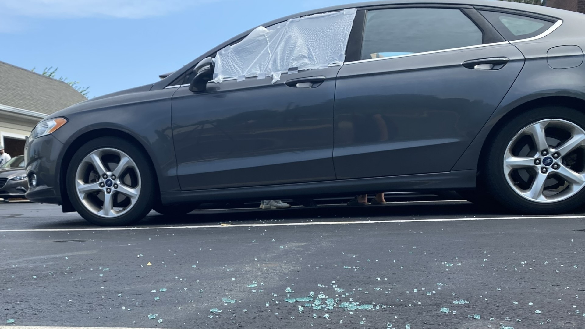 The Columbus Division of Police is investigating multiple reports of vehicles being broken into across the city on Tuesday.