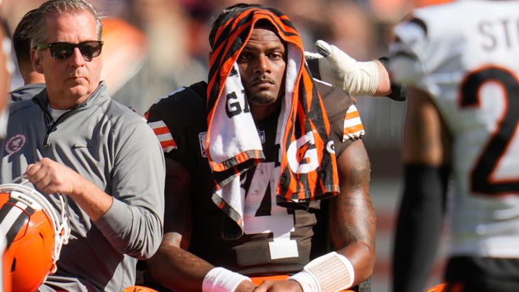 Browns QB Deshaun Watson ruptured his Achilles tendon and is out for the season, AP source says